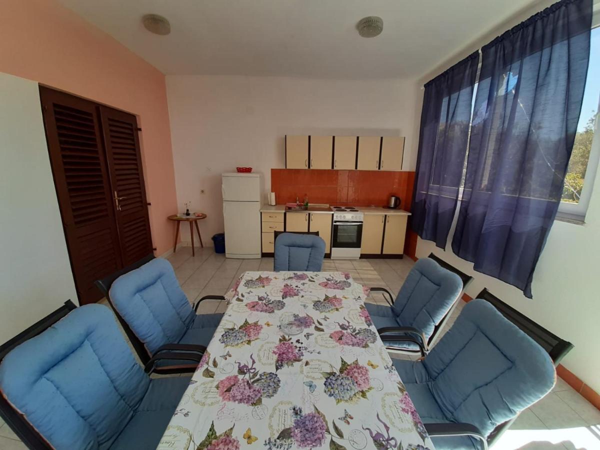 Vistica Apartment'S Podaca Exterior photo